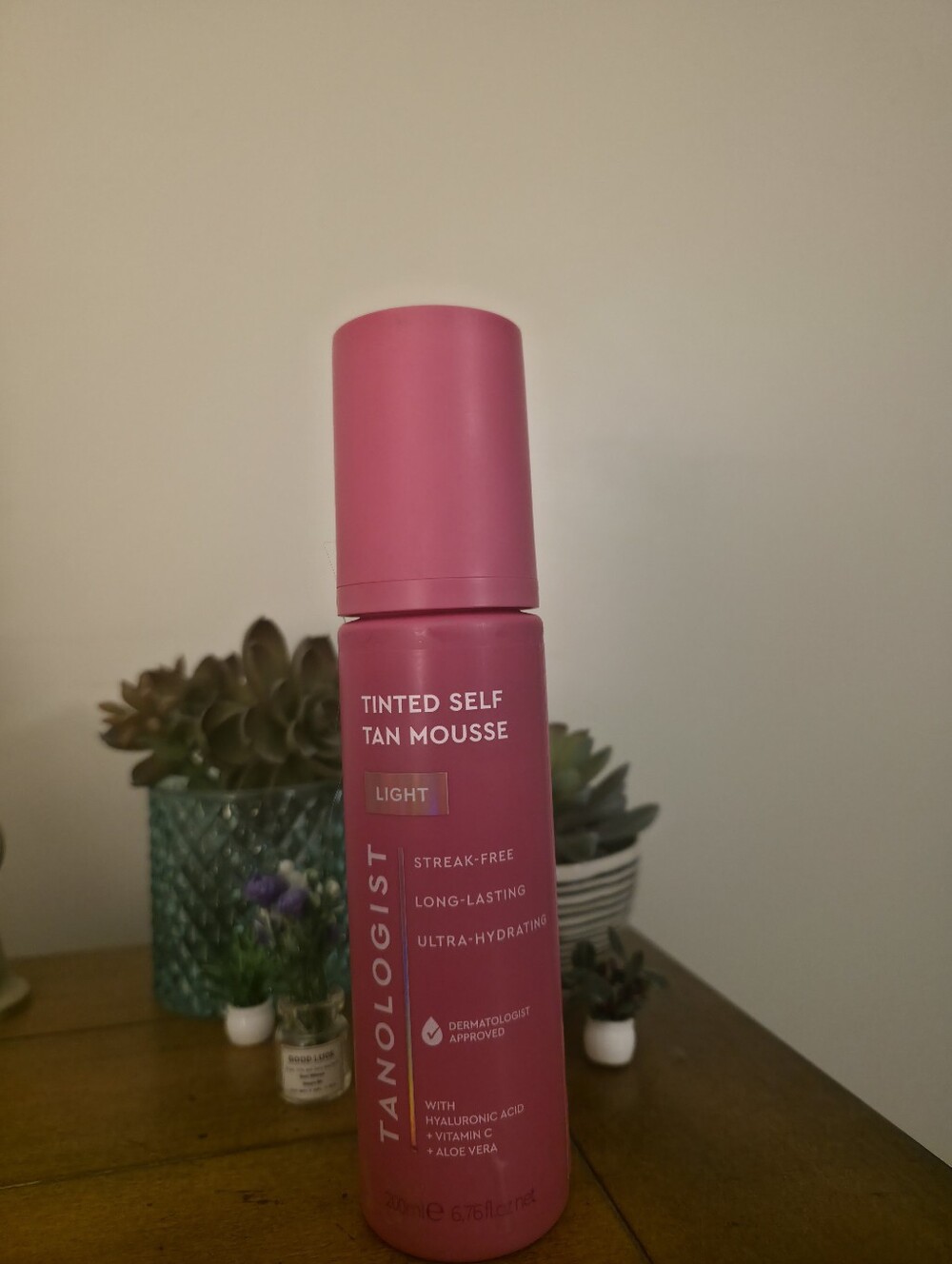 Express Tan Tinted Self Tan Mousse — Light Pink